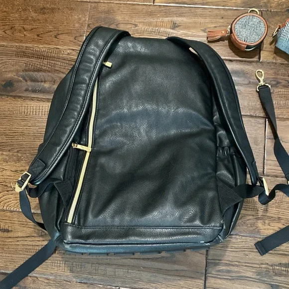 Itzy Ritzy diaper bag plus extras